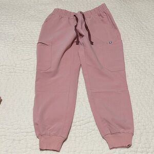 Figs Pink Sand Uman Relaxed Petite Jogger Scrub Pants